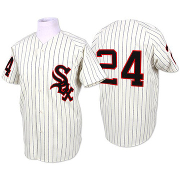 Replica Early Wynn Men's Chicago White Sox White Throwback Jersey