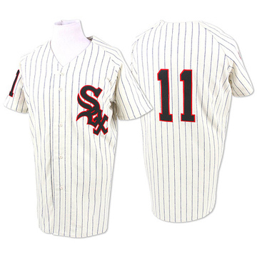 Replica Luis Aparicio Men's Chicago White Sox Cream 1959 Throwback Jersey